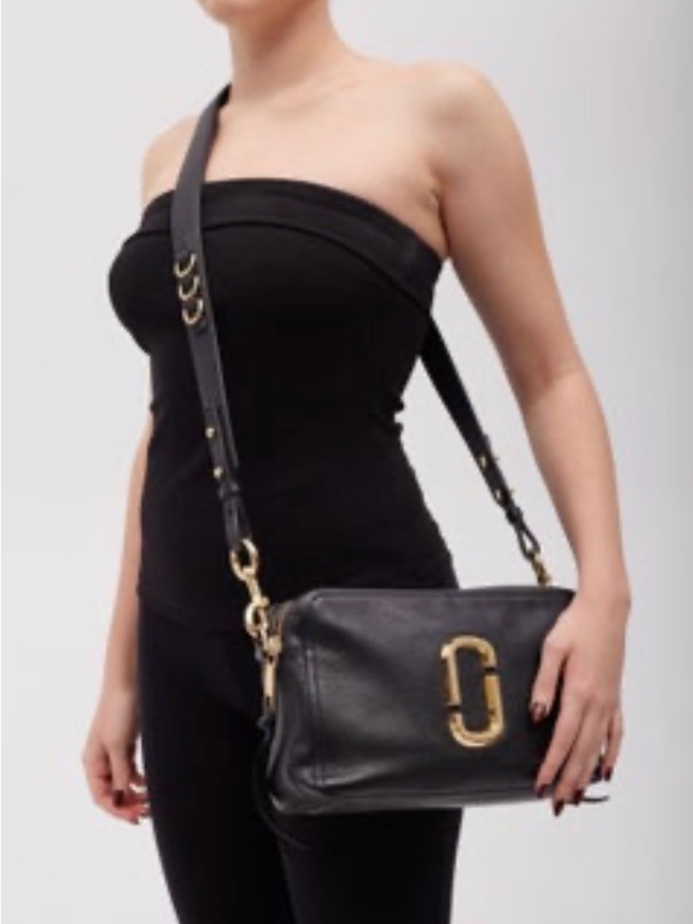 Marc Jacobs Soft Shot 21 Bag in Black/Gold